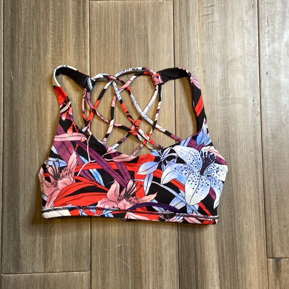61 Lululemon Racer Strapy Back Bra